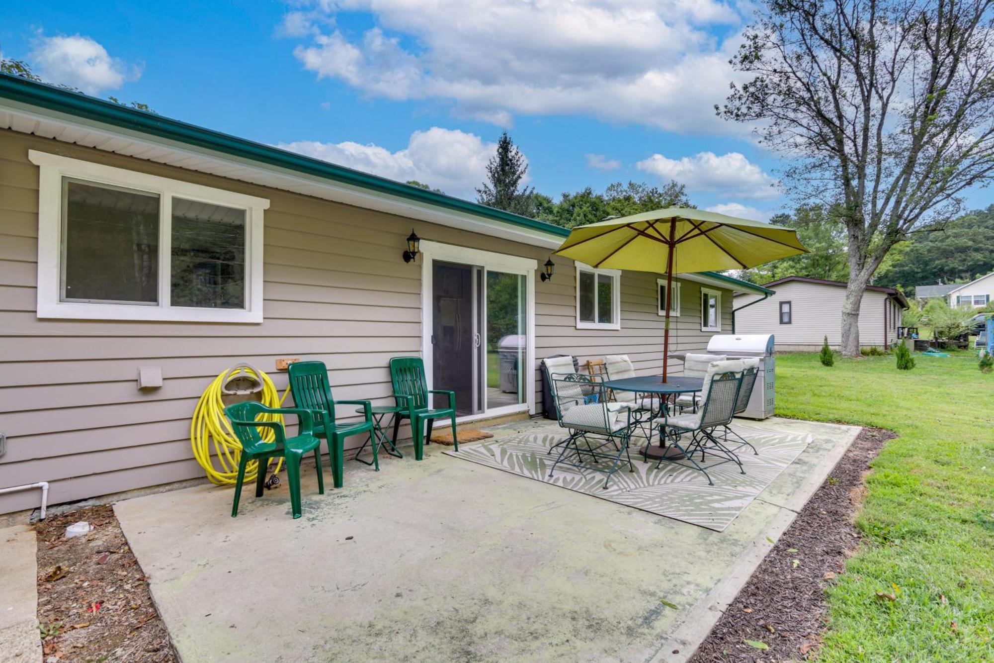 Cottage With Yard And Grill About 21 Mi To Hocking Hills! Nelsonville Eksteriør bilde
