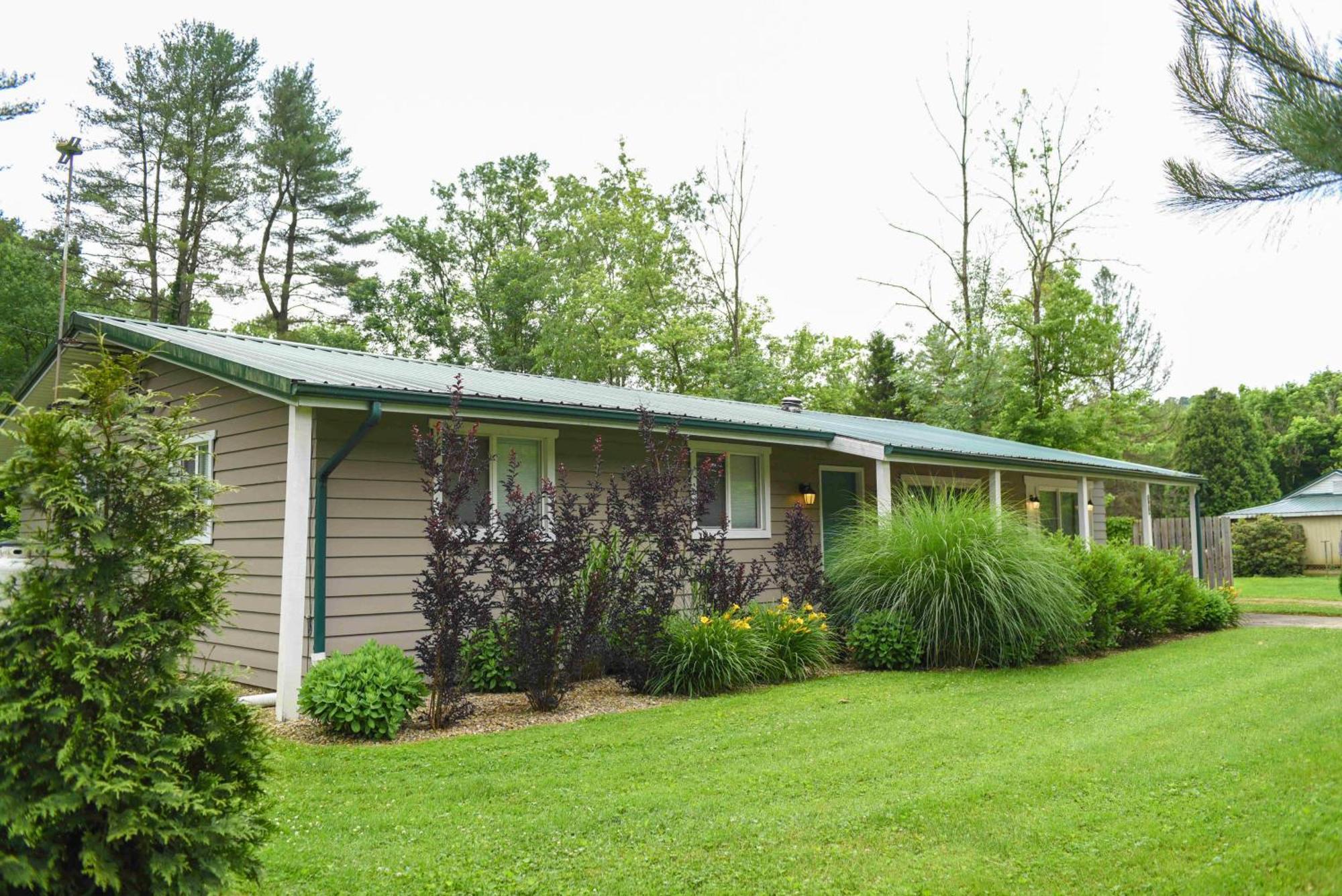 Cottage With Yard And Grill About 21 Mi To Hocking Hills! Nelsonville Eksteriør bilde